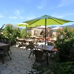 Hotel Beach 2* Propriano (Corsica)