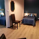 Hotel Beach 호텔 2*