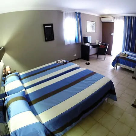 Hotel Beach 2*