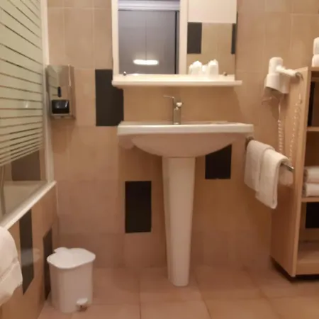 Beach Отель Проприано